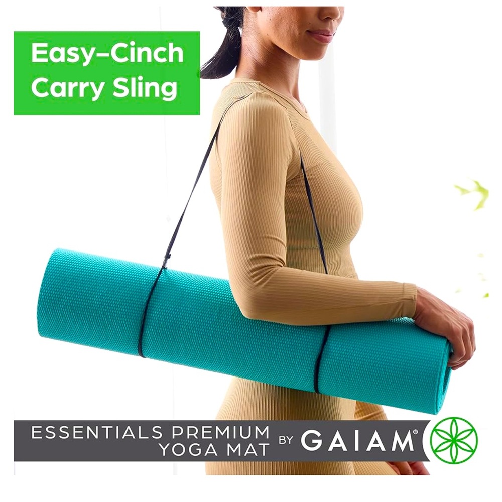Brand new yoga mat 6mm with carry strap